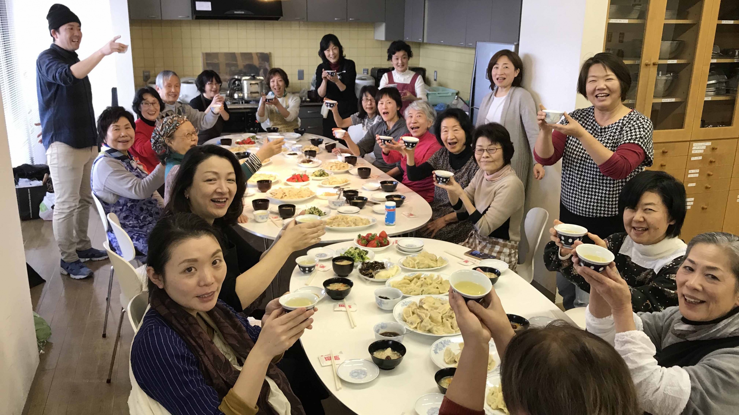 日本中医学气功振兴会19年新年会